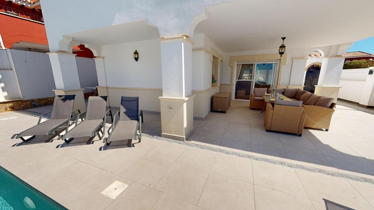 Villa Cerezo - A Murcia Holiday Rentals Property トレ・パチェコ エクステリア 写真